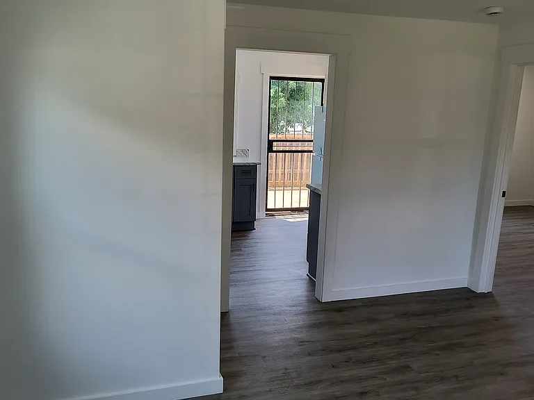 308 Wilburn St #B — Photo 3