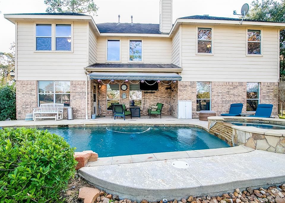1st image of 18130 Walden Forest Dr