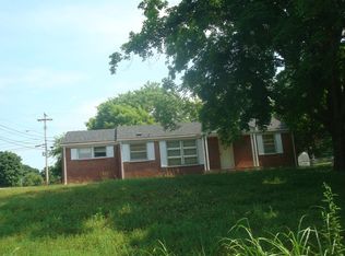 124 Pleasant Dr, Columbia, TN 38401