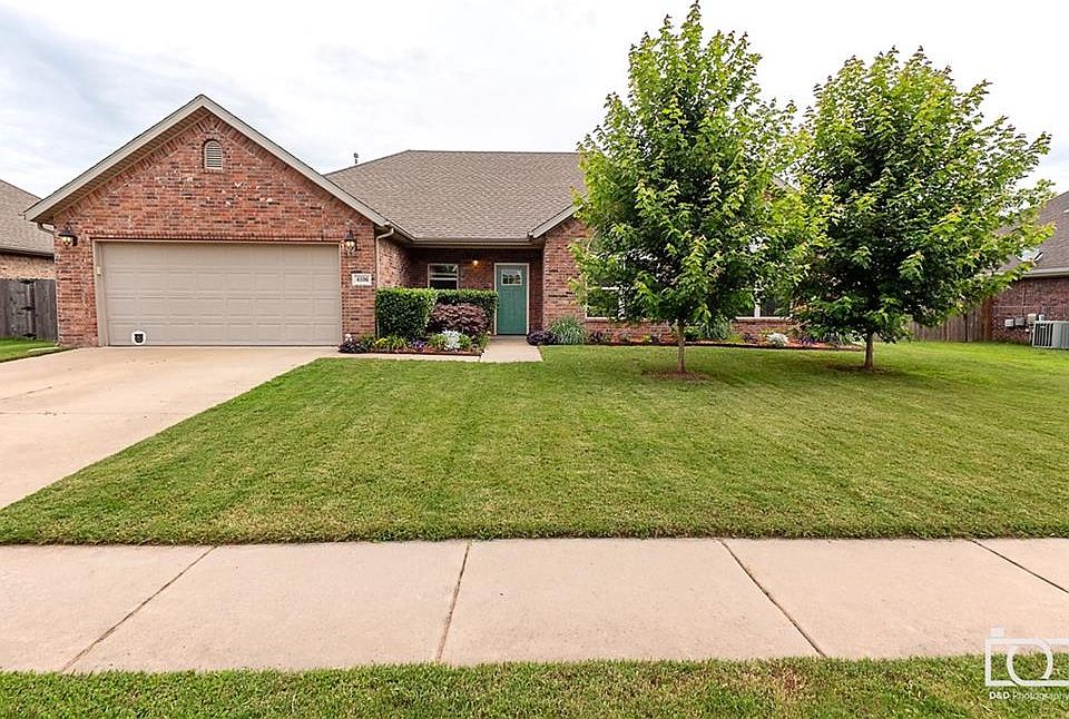 1st image of 4106 W Olive Tree Dr