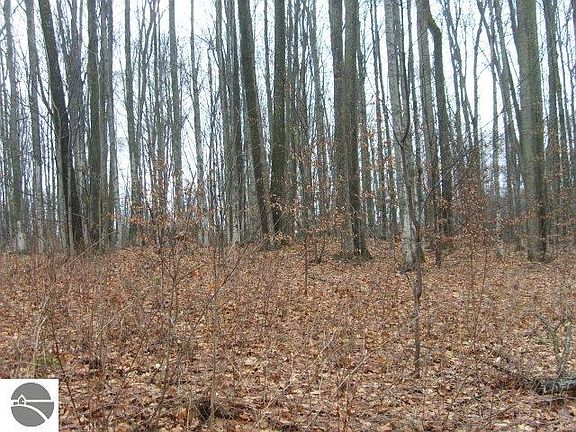 2nd image of Alden Hwy