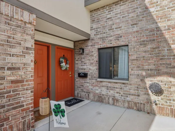 500 West Bender ROAD #44, Glendale, WI 53217
