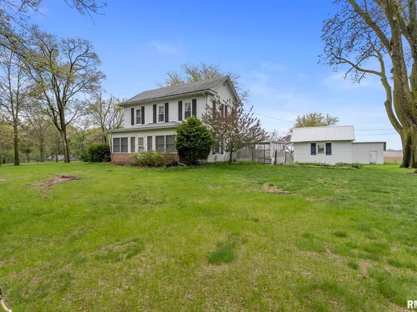 435 120th Ave, New Boston, IL 61272