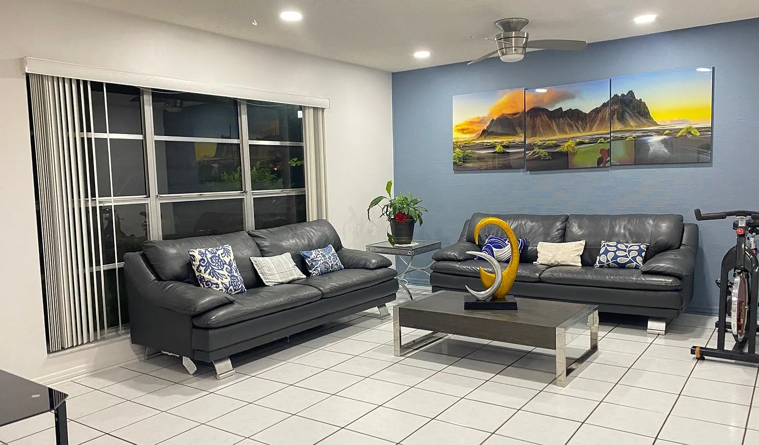 2 bed, 1330 sqft, $2,550 — Photo 4