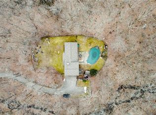 374 Rocky Hill Rd, Scituate, RI 02857