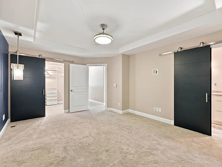 5671 Majestic Dr — Photo 20