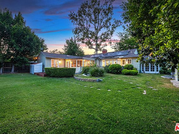 5th image of 11146 Valley Spring Ln