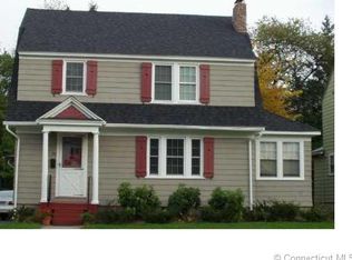 148 Griswold Dr, West Hartford, CT 06119