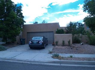 1508 Calle Del Sur, Santa Fe, NM 87507