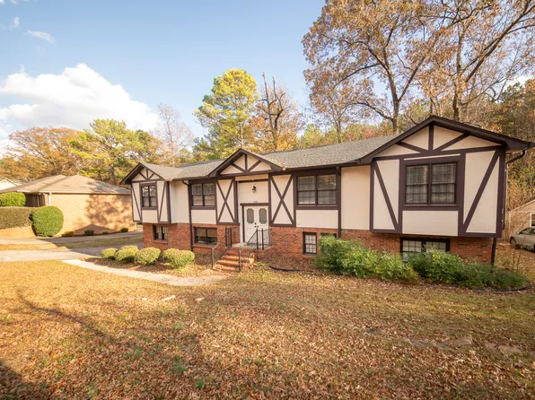 1295 Atkins Trimm Blvd, Birmingham, AL 35226