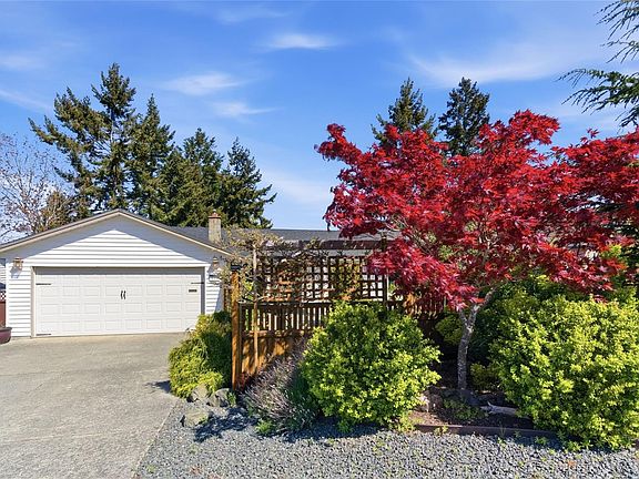 2nd image of 130 Heritage Dr