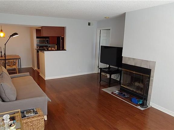 5th image of 10200 Gandy Blvd N APT 1011