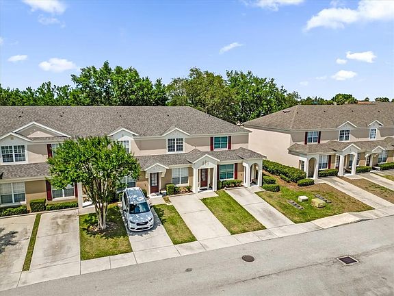 3rd image of 2403 SILVER PALM DRIVE