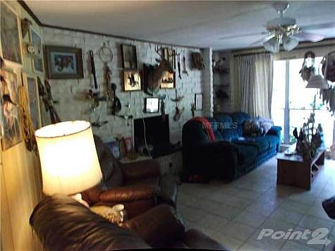 4th image of 2301 W Kirby St