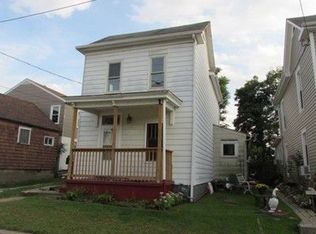 607 2nd St, Moundsville, WV 26041