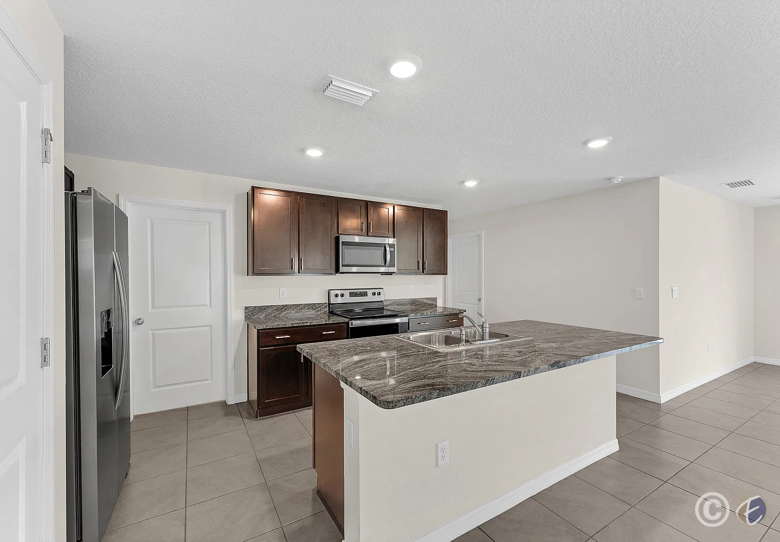 12153 Downy Birch Dr — Photo 2