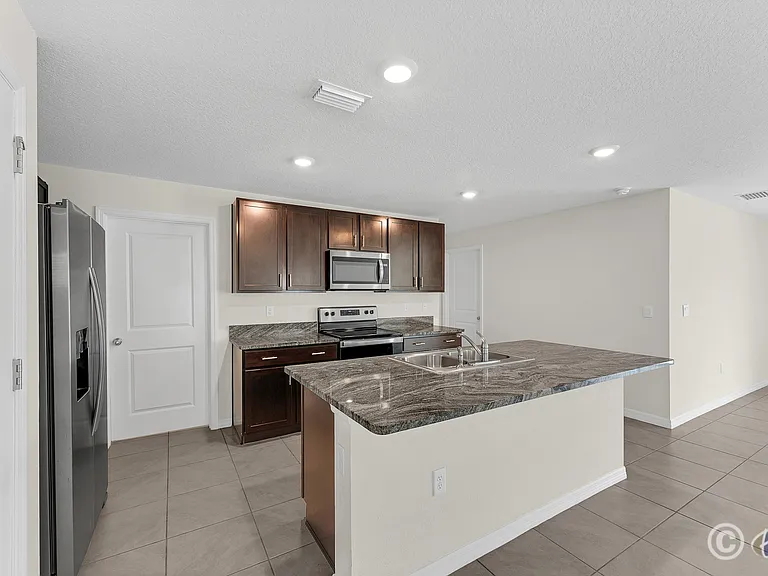 12153 Downy Birch Dr — Photo 8