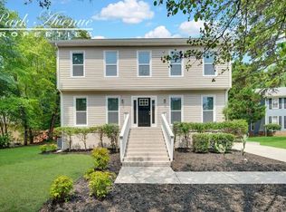 6541 Dougherty Dr, Charlotte, NC 28213