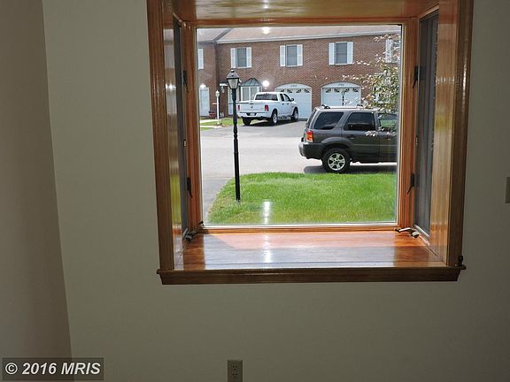 4th image of 17920 Clubhouse Dr