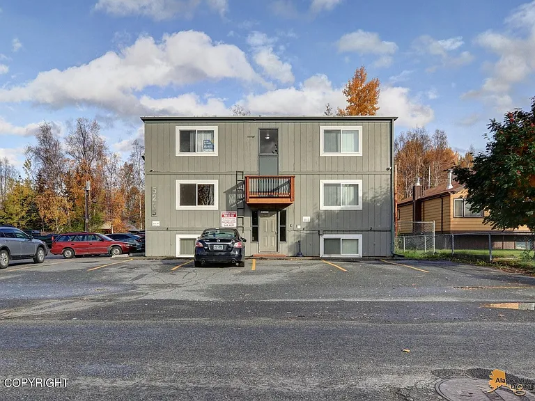 5215 E 26th Ave #6 — Photo 15