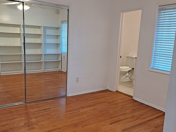 3rd image of 11311 Kentucky Ave