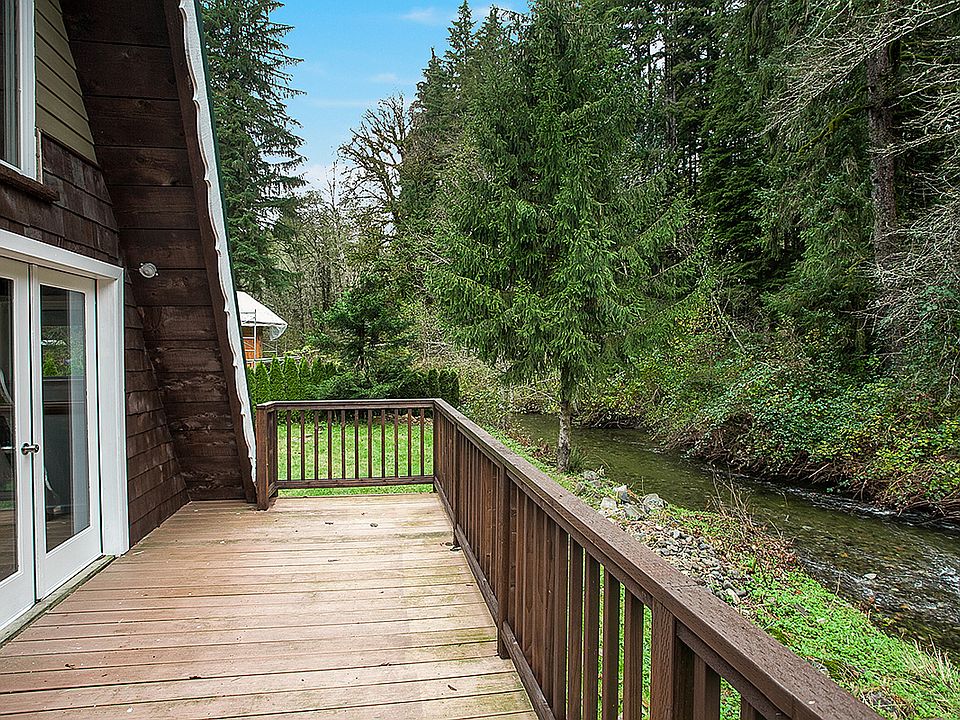 1st image of 22721 N River Dr