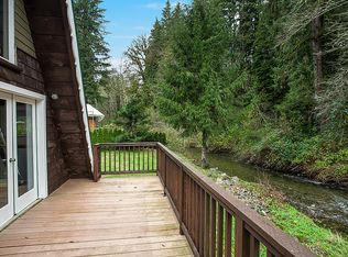 22721 N River Dr, Granite Falls, WA 98252