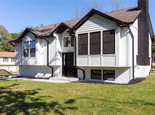 7300 E 118th Pl, Kansas City, MO 64134