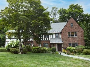 46 Longvue Ave, New Rochelle, NY 10804