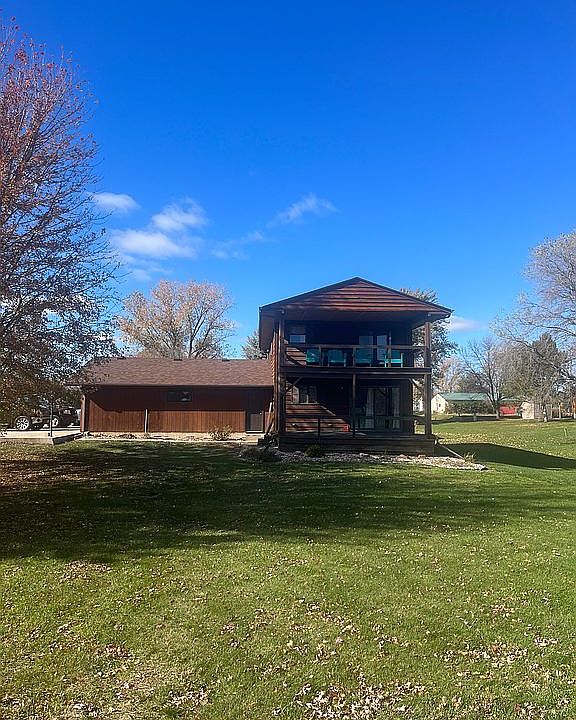 911 E Washington St, Elk Point, SD 57025 Zillow