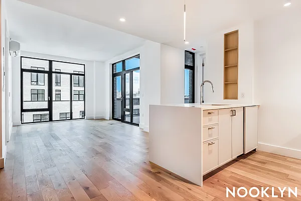 Rented by Nooklyn NYC LLC | media 19
