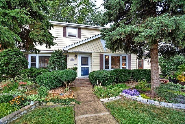 1st image of 10116 S Tripp Ave