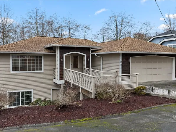 7025 14th Avenue SW, Seattle, WA 98106