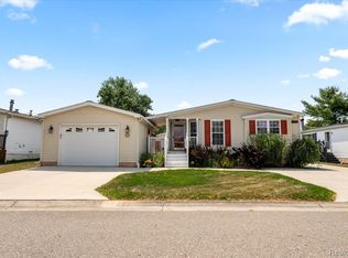 4497 Wynnwood Dr, Howell, MI 48843