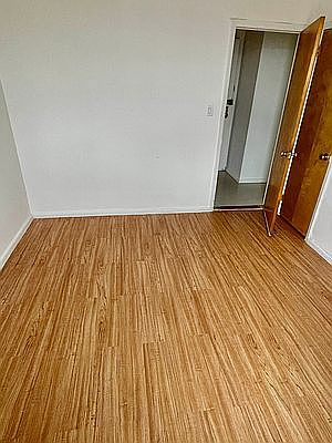 4th image of 31-53 34th St #5A