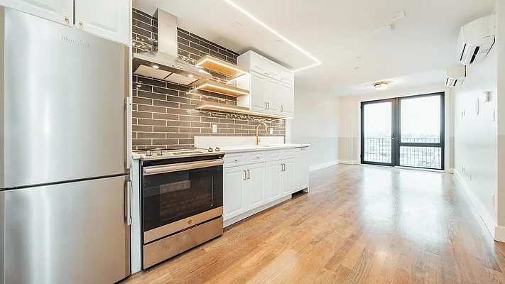 Rented by Nooklyn NYC LLC | media 1