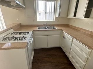 16691 Dolores Ln APT 4, Huntington Beach, CA 92649