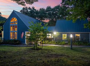 594 Sand Pit Rd, Mason, NH 03048