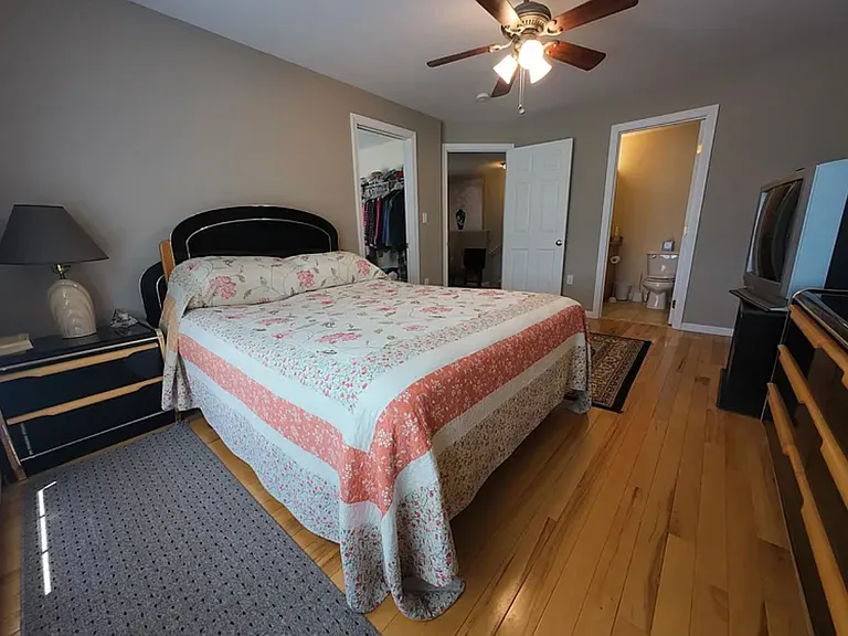 211 W Mitchell St #B — Photo 10