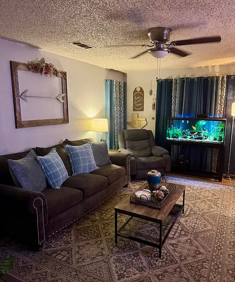 311 Lake Park Rd — Photo 3