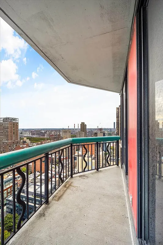 303 East 60th Street #27F in Lenox Hill, Manhattan | StreetEasy