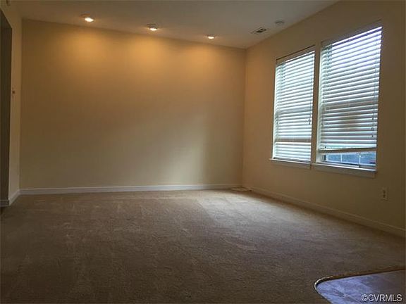 2nd image of 10100 Sara Jean Ct #10100