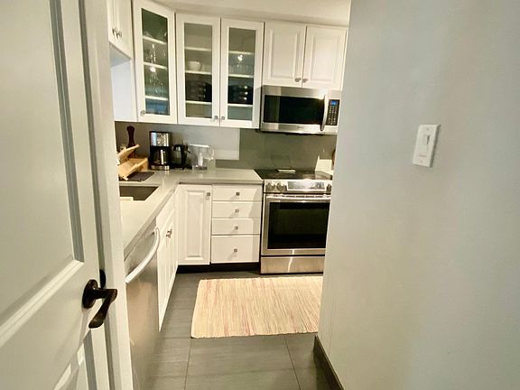 5th image of 117 Ascot Ct