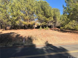 17867 Deer Hill Rd, Hidden Valley Lake, CA 95467