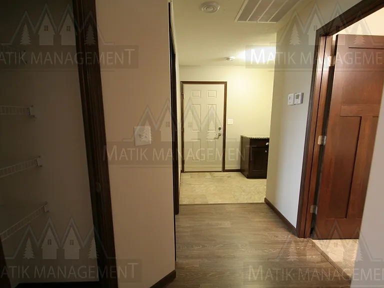 2581 Hawk Ridge Ct SE — Photo 24