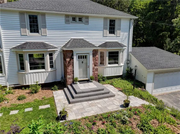 434 French Rd, Rochester, NY 14618