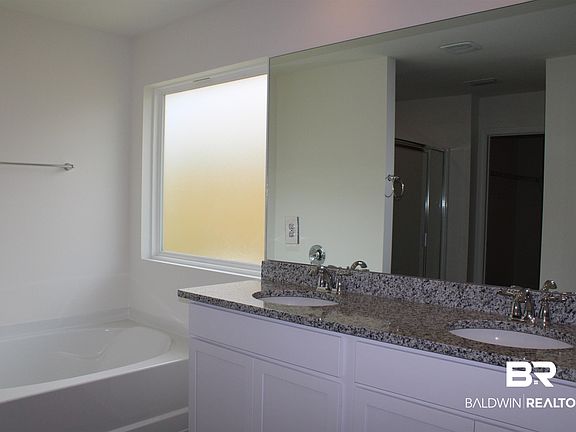 5th image of 24172 Veranda Cir