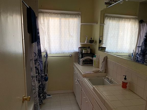 4th image of 8116 Sunkist Dr
