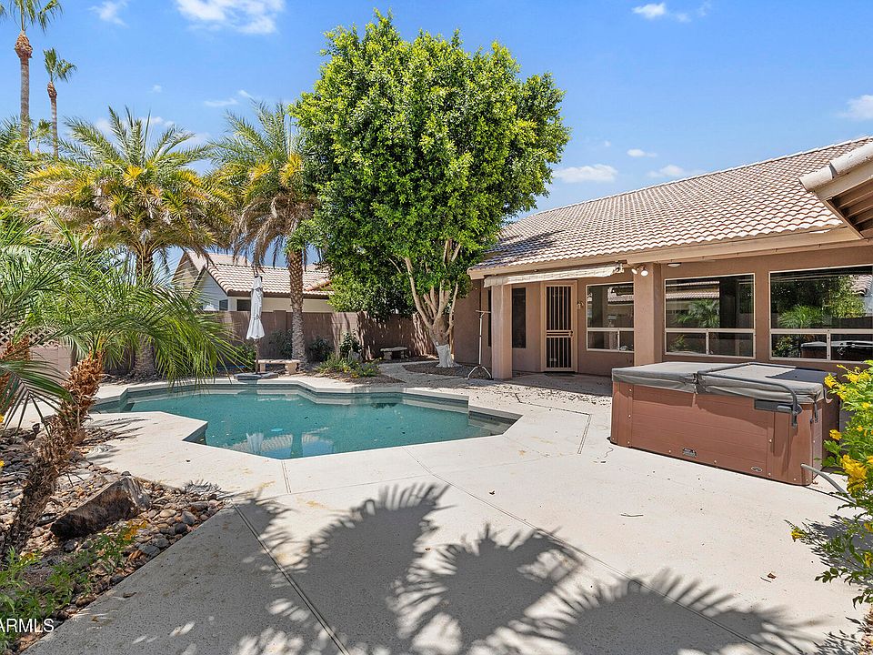 1st image of 3689 E ENCINAS Avenue