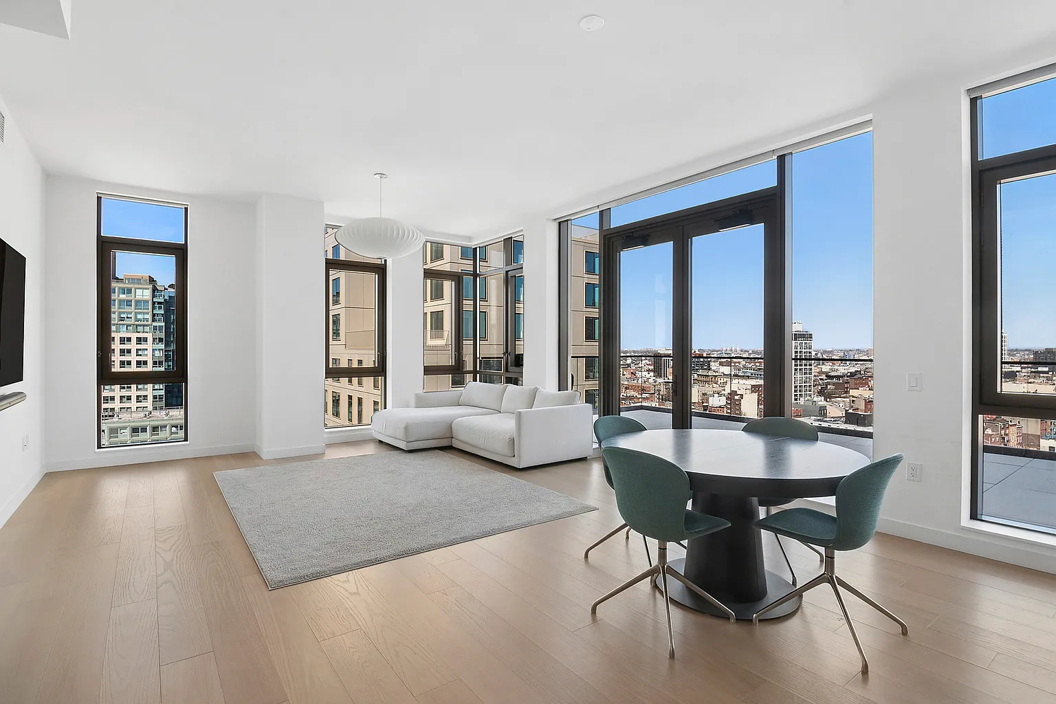 480 Kent Ave #Penthouse 1f photo 1